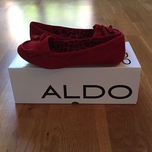 ALDO red ballet flats