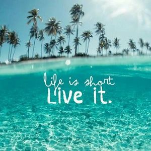 Meet your Posher, Sheena