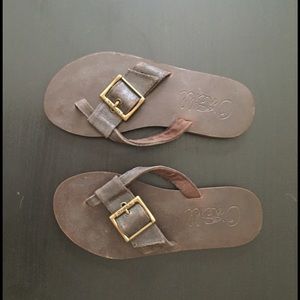 O'neill leather flip flops