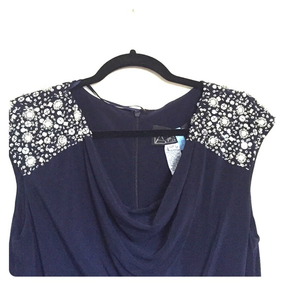 EUC formal Alex evening gown NAVY