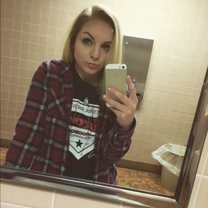 Meet your Posher, Mallory