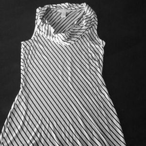 Sleeveless Black and White Top