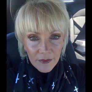 Meet your Posher, Jacquelyn