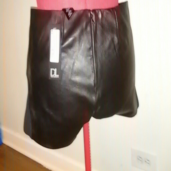 Leather short