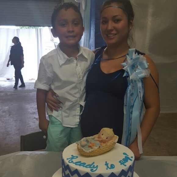 Meet your Posher, Vicky