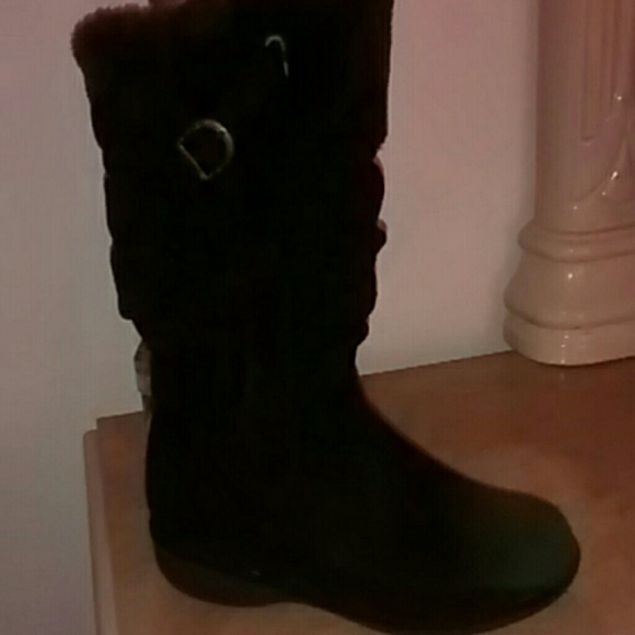 Brown boots