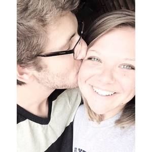 Meet your Posher, Madeline