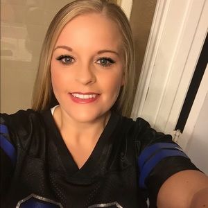 Meet your Posher, Joannn