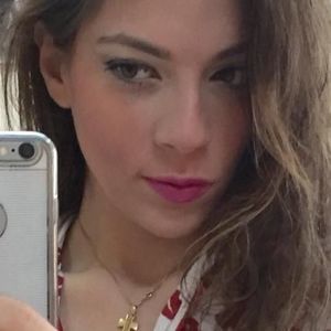 Meet your Posher, Caroline