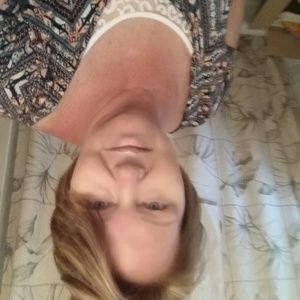 Meet your Posher, Corie