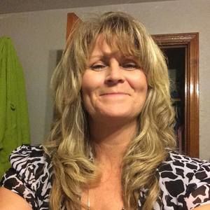 Meet your Posher, Lorie