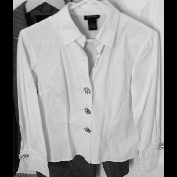 Suit Gray white pin stripe 8 - Picture 3 of 3