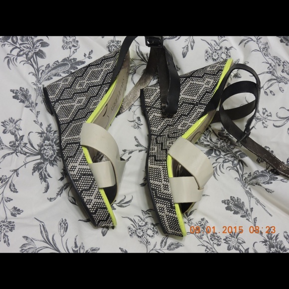 Sam & Libby wedges - Picture 2 of 4