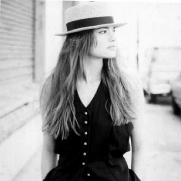 Meet your Posher, Rene