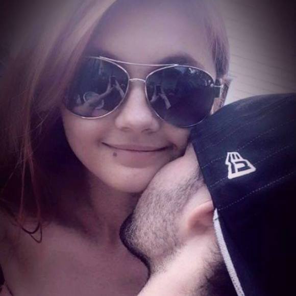 Meet your Posher, Akeisha