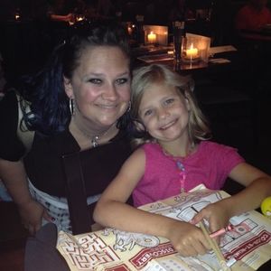 Meet your Posher, Tela