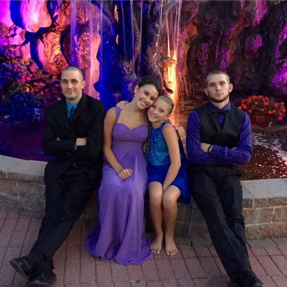 Meet your Posher, Colleen