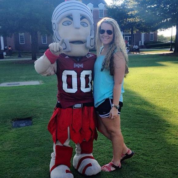 Meet your Posher, Emily