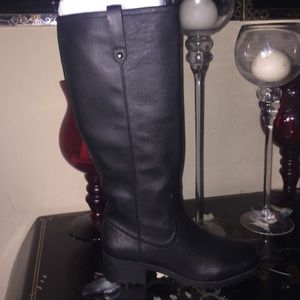 G.h bass Nellie  boot