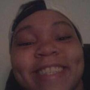 Meet your Posher, Connie