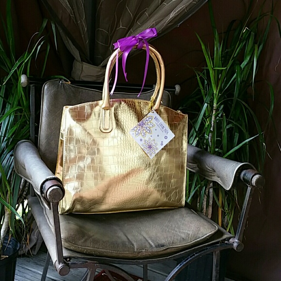 Gold Elizabeth Taylor bag