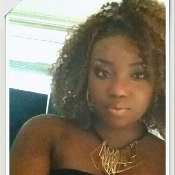 Meet your Posher, Tricia - Picture 4 of 4