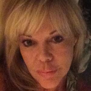 Meet your Posher, Joedda