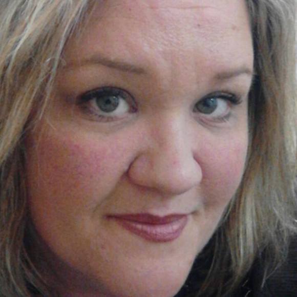 Meet your Posher, Christy - Picture 1 of 1