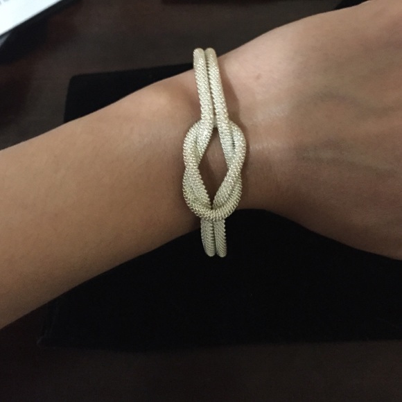 Knot bracelet - Picture 3 of 3