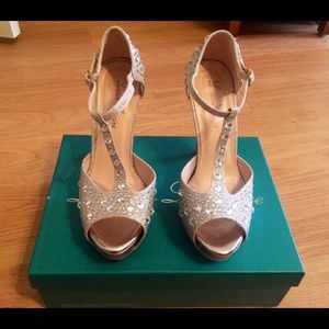 Lauren Lorraine "Vivian 2" Nude Sparkle Heel