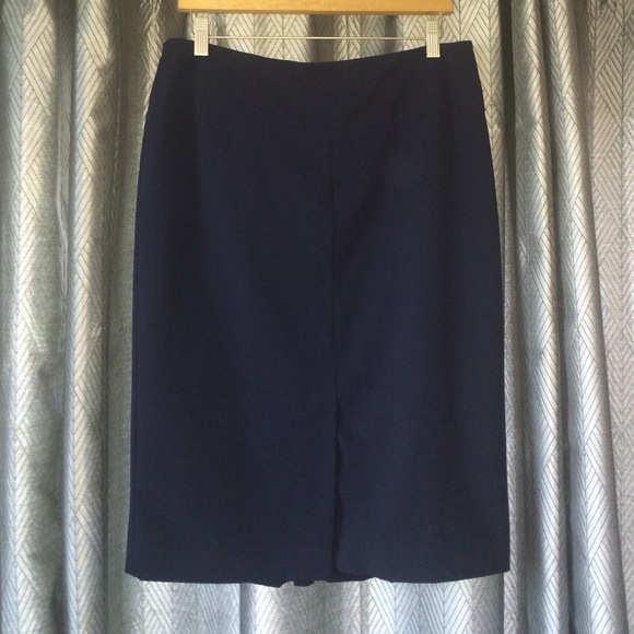 Worthington Stretch Navy Pencil Skirt