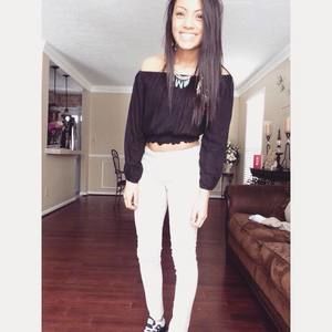 Meet your Posher, Briana