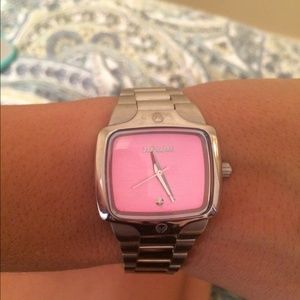 Nixon- "The Small Player"