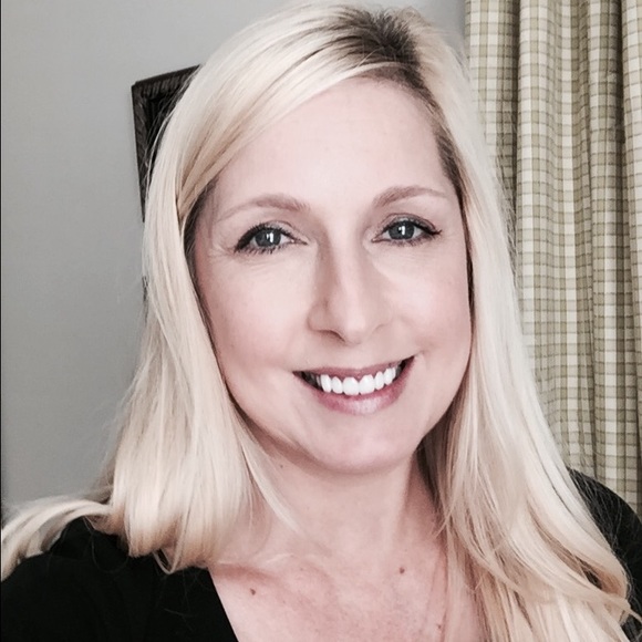 Meet your Posher, Tammy - Picture 1 of 1