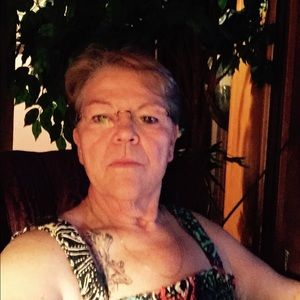 Meet your Posher, Leslee