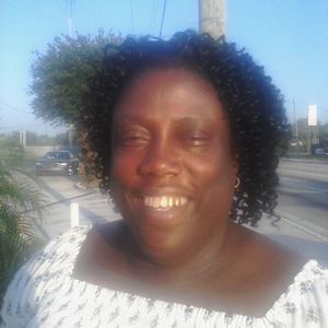 Meet your Posher, Beverly