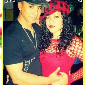 Meet your Posher, Abril