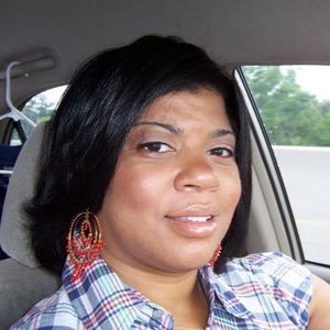 Meet your Posher, Iris