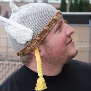 NEW! Beardhead knit ski hat. HYSTERICAL.