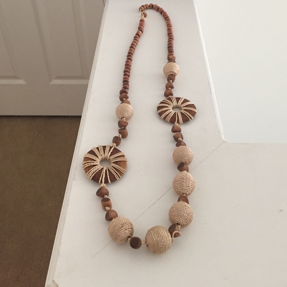Wooden long necklace