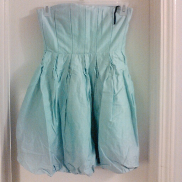 Calvin Klein Dresses & Skirts - Strapless Teal
