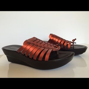 Donald Pliner Sandal Cissy  size 9m
