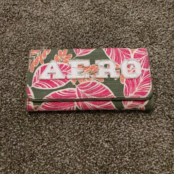 Aeropostale wallet