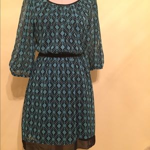 Petite Blue green/navy geometric 3/4 sleeve dress