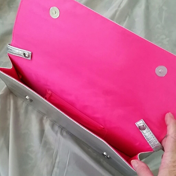 VERY CUTE, PURSE - Picture 2 of 4