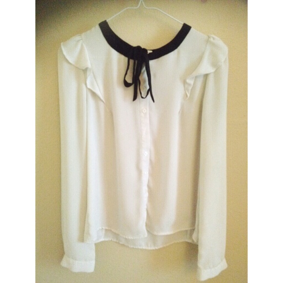 Off White Long Sleeves Blouse