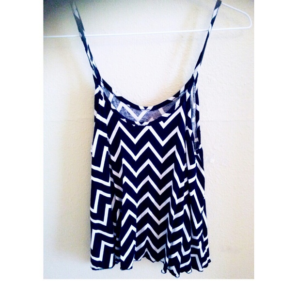 Sexy Cute Spaghetti with a zigzag black and white