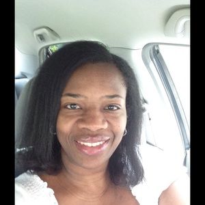 Meet your Posher, Vivien