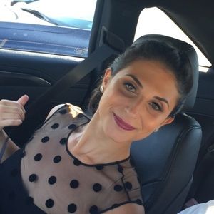 Meet your Posher, Alexandra