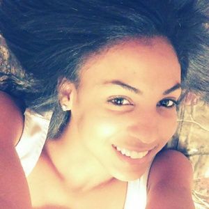 Meet your Posher, Tanisha